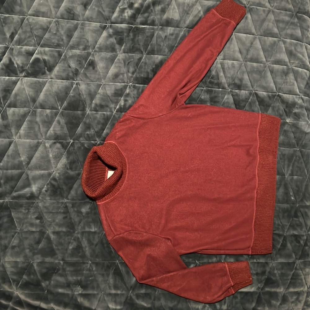 A New Day turtleneck sweater. Size S. Maroon/ wine.